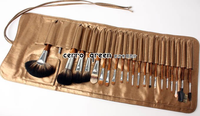 M2205-Makeup-Brush-Set