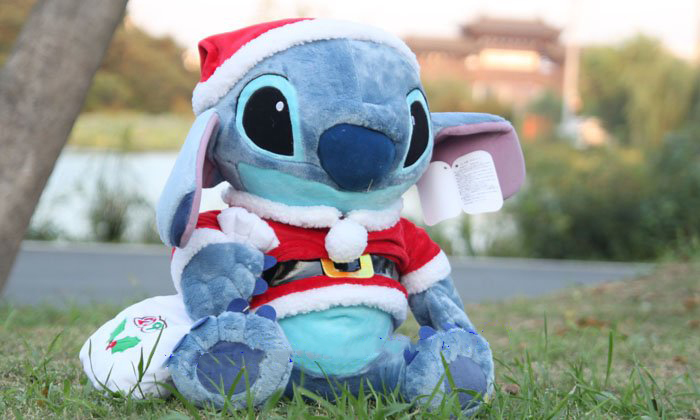 Stitch Christmas Doll 3.jpg