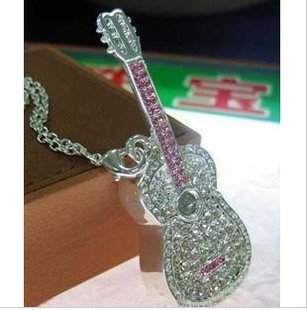 32G Design Crystal Guitar Necklace Style USB Flash Drives