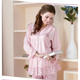 Spring and Summer /  Nursing Pajamas / Cotton Nursing Cover Long Sleeve Maternity Clothing