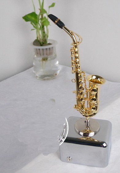 Model Saxophone Musical Instruments Music Box Metal