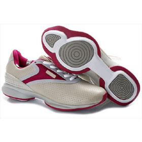 Ivory & Red Lace-up Flat Bottom Women's Skate Shoes