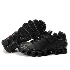 Black With Gear Shape Flat Bottom Women's Training Shoes