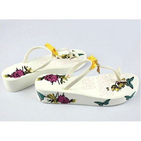 Ivory Sandals With Butterfly Images On Women's Flip Flops