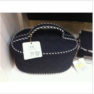 Unique Design Black Oval Brand New Cosmetic Bags / Cosmetic Cases