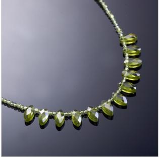 High Quality Jewelry Crystal Leaf Pendant Necklace T400