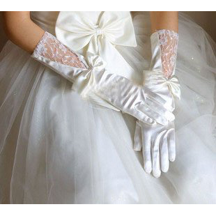 Brand New White Silk Elegant Fashion Desgin Bridal Gloves