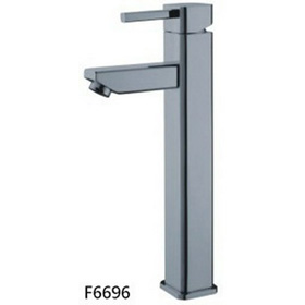 Bathroom Basin Faucet with Single Lever Handle in Chrome Lijia Faucet F6696