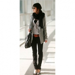 Amanda99 Elegant Lapel Deep V-Neck Three Button Long Sleeves Coat For Women
