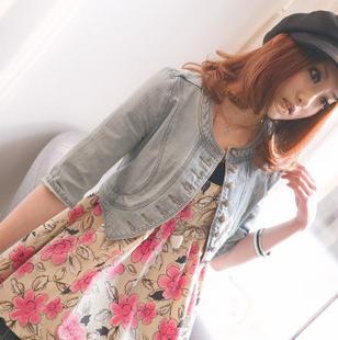 Amanda99 New Arrival Round-neck Golden Button Thin Short Pattern Jean Coat For Woman/Girl